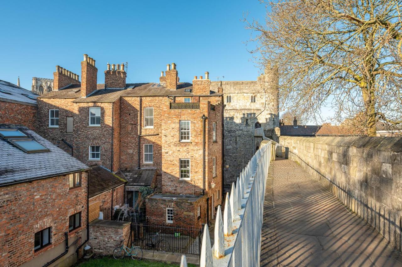 Roman Walls View York Luaran gambar